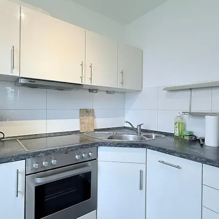 Business Mit Wlan & Parkplatz アパート