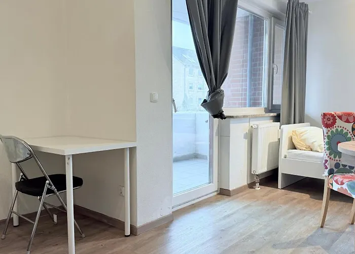 Business Mit Wlan & Parkplatz * Kiel